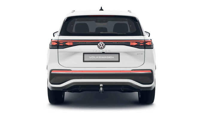 Volkswagen Tayron 1.5 TSI eHybrid Elegance 5dr DSG6 Estate - Image 5
